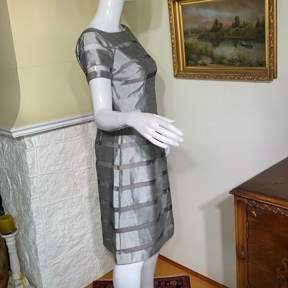 Muse Grey Organza Low Back Party Dress - Picture 4 of 15